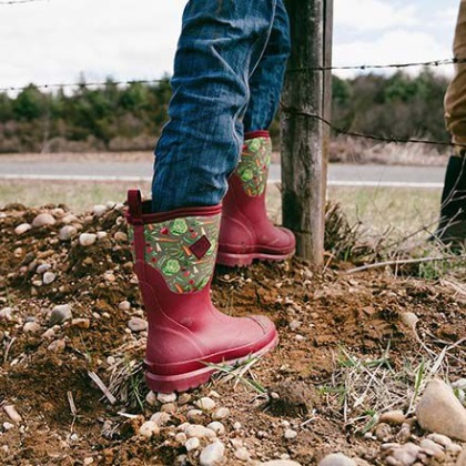 Muckboot Damen Chore Classic Mid Veggie Print Rot