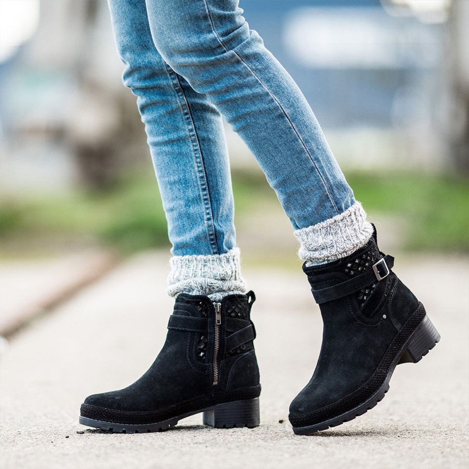 Damenstiefelette Liberty Aus Perforiertem Leder Muckboot Schwarz